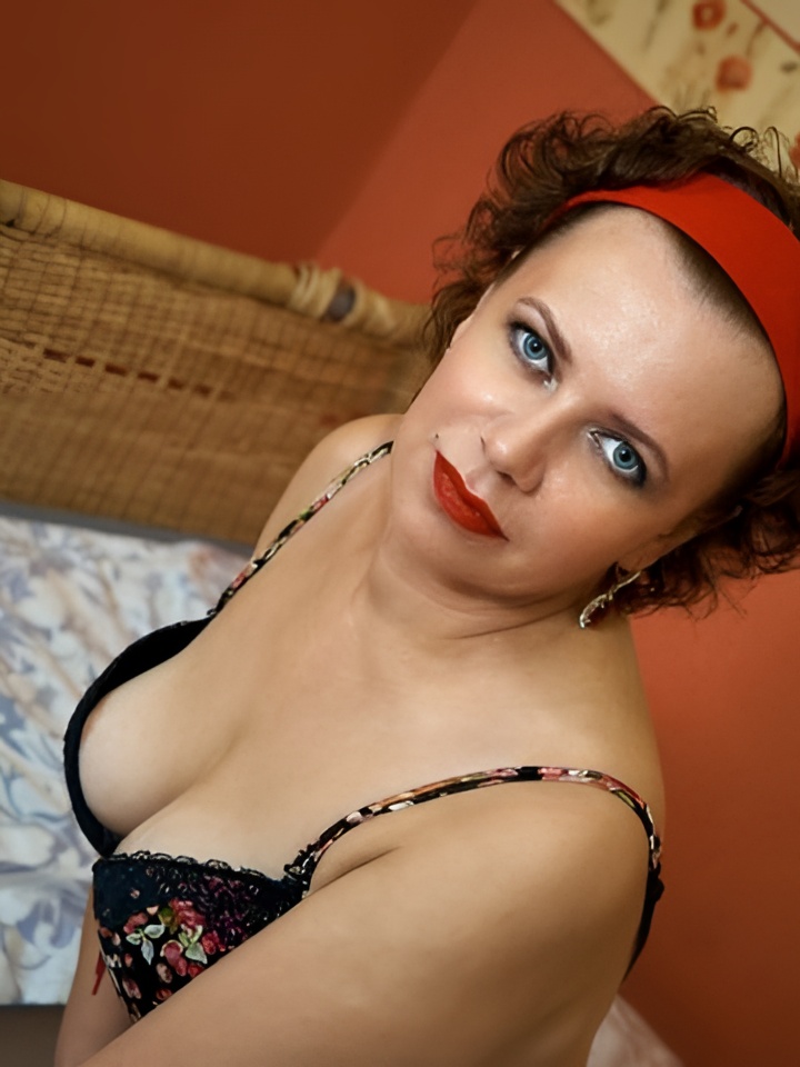 Варвара привлекательная девушка из Ахтубинск цена от 10000 руб