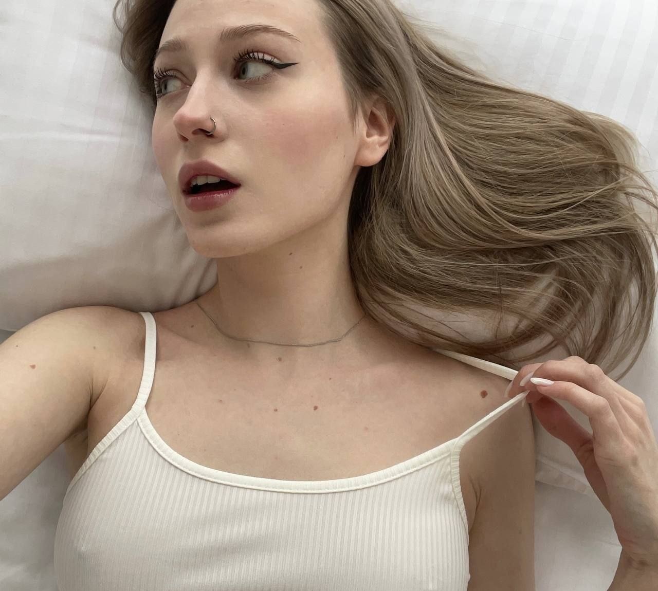 Юлия привлекательная девушка из Ахтубинск цена от 3000 руб