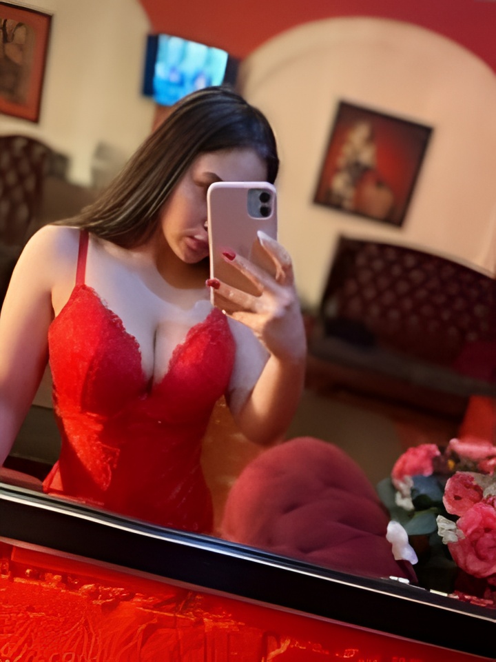 Индивидуалка Элина, доступна для личного знакомства от 2500 руб